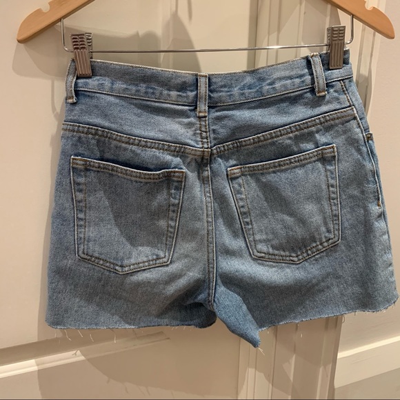 Brandy Melville high rise denim Bermuda shorts 90s denim Jean jeans - Picture 5 of 14